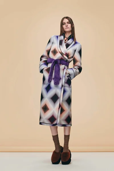 Look 25